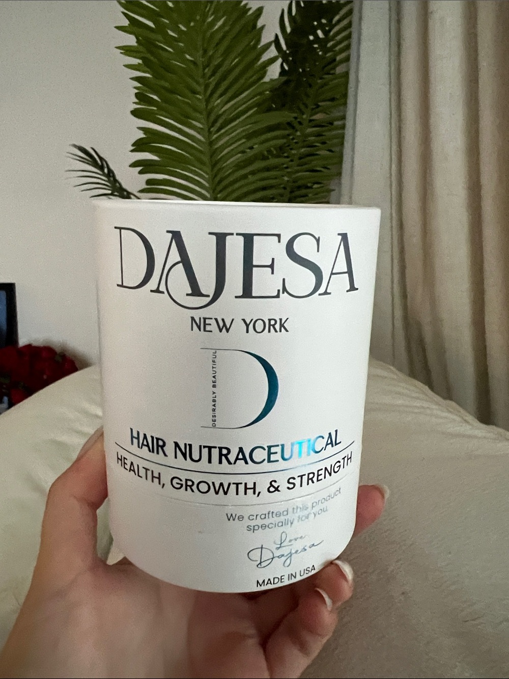 DAJESA New York Hair Nutraceutical - White with Teal Accent